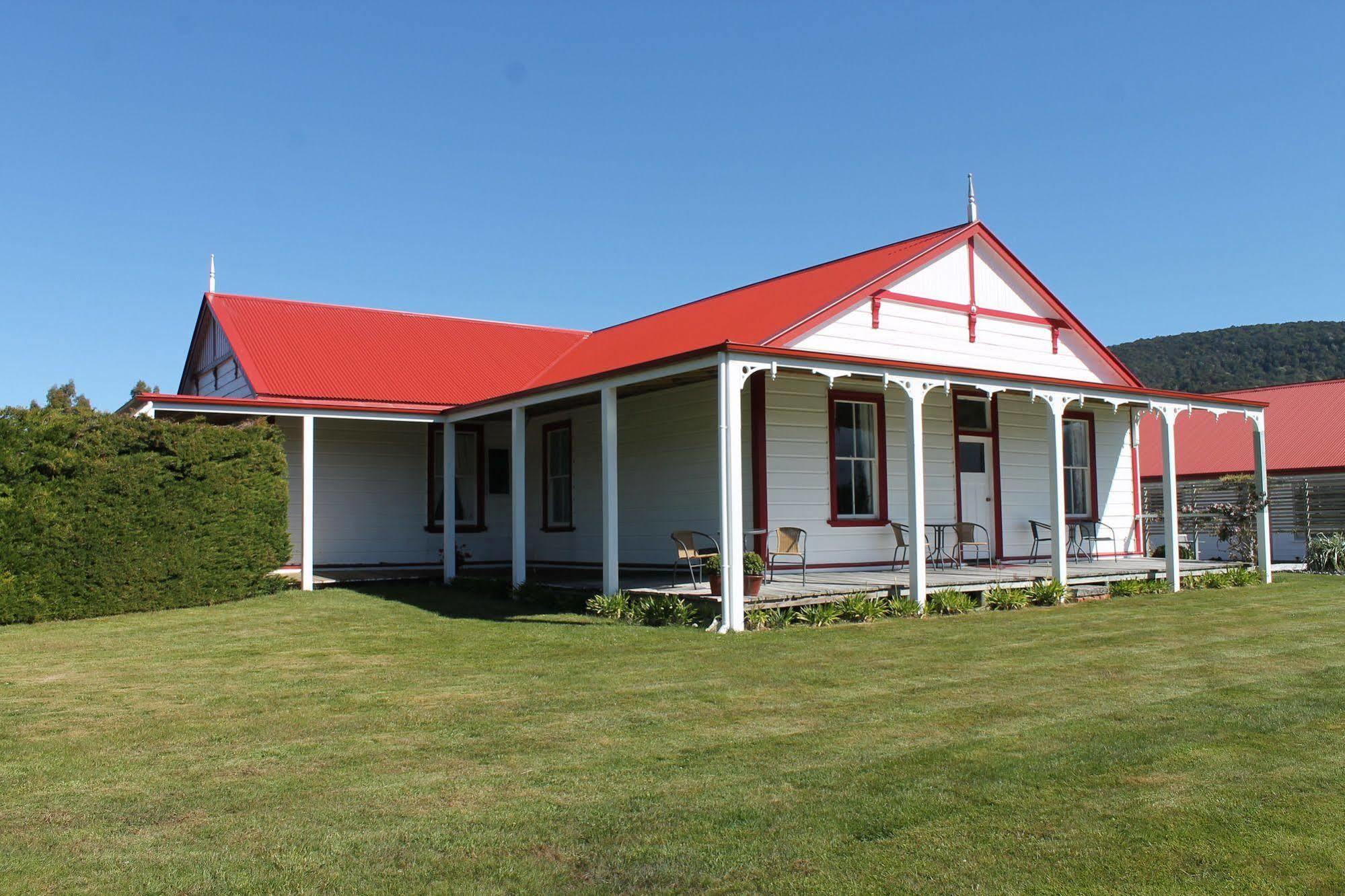 Murrells Grand View House Manapouri Dış mekan fotoğraf
